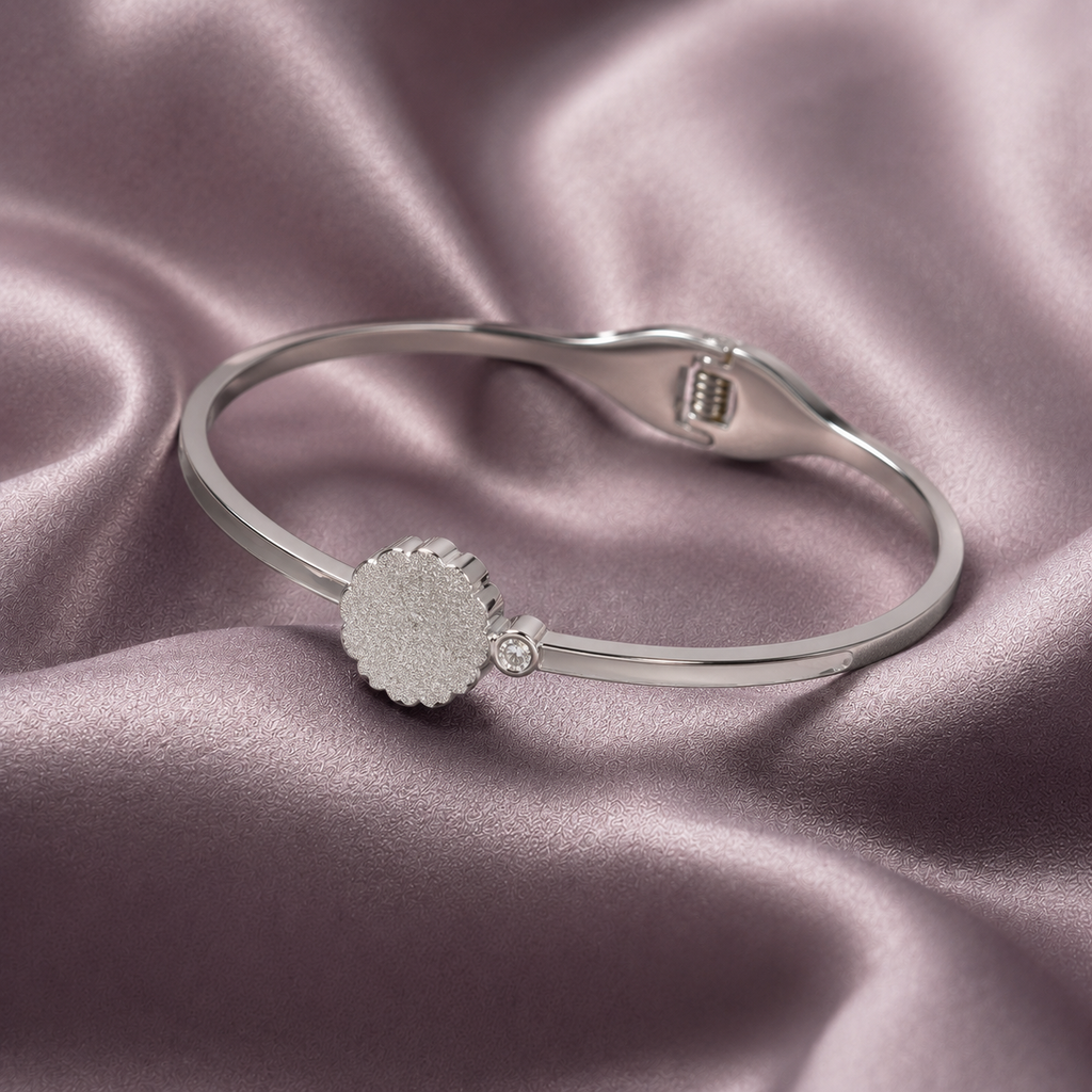 Frosted Leaf Bracelet